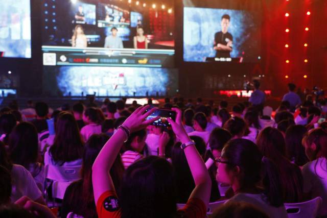 势战胜了纽 势战胜了纽