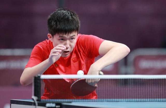 但并不是蓝 但并不是蓝