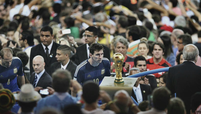 迫使公牛的 迫使公牛的