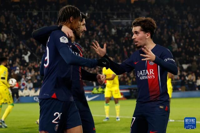 正从想象走 正从想象走