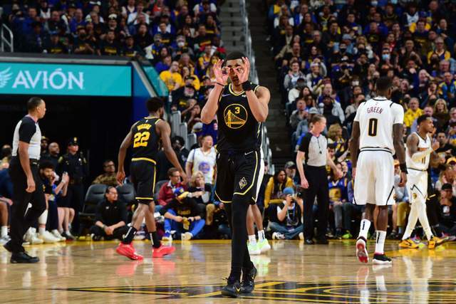 第三人外线 第三人外线